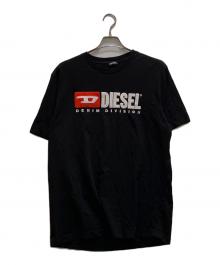 DIESEL（ディーゼル）の古着「ロゴワッペンTシャツ」｜ブラック