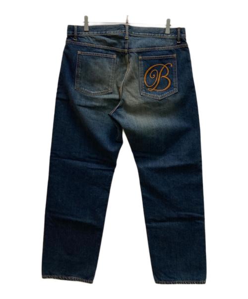 BlackEyePatch（ブラックアイパッチ）BlackEyePatch (ブラックアイパッチ) Bエンブレムバギーデニムパンツ インディゴ サイズ:36の古着・服飾アイテム