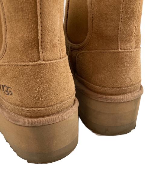 UGG（アグ）UGG (アグ) ニューメル プラットフォーム チェルシーブーツ ブラウン サイズ:24cmの古着・服飾アイテム