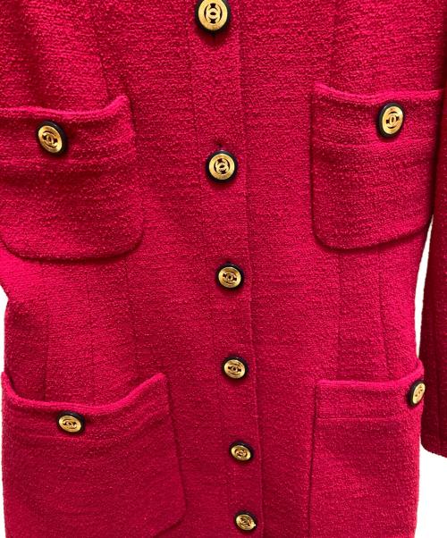 CHANEL（シャネル）CHANEL (シャネル) ヴィンテージココマークボタンノーカラーツイードジャケット レッド サイズ:38の古着・服飾アイテム