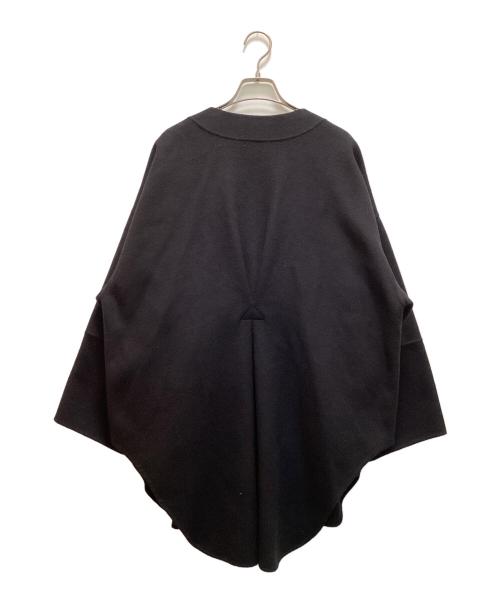 LE PHIL（ル フィル）LE PHIL (ル フィル) ソフトウールリバーポンチョ アウター ブラック サイズ:FREEの古着・服飾アイテム