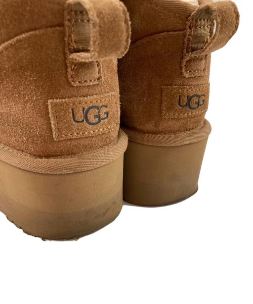 UGG（アグ）UGG (アグ) クラシック ウルトラ ミニ プラットフォーム ブラウン サイズ:25cmの古着・服飾アイテム