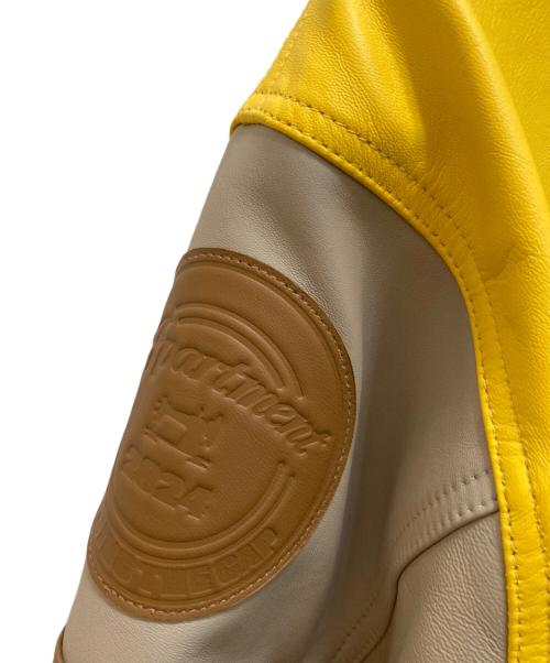 STABRIDGE（スタブリッジ）STABRIDGE (スタブリッジ) AVIREX (アヴィレックス) コラボラムレザーヴァーシティージャケット イエロー×ベージュ サイズ:Ⅼの古着・服飾アイテム