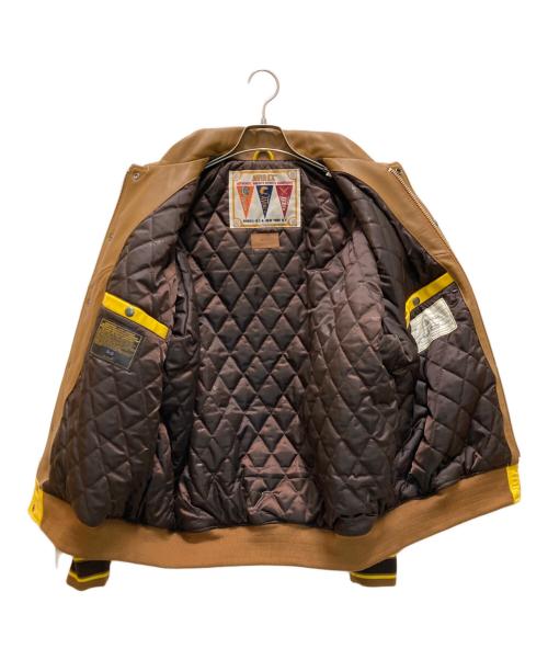 STABRIDGE（スタブリッジ）STABRIDGE (スタブリッジ) AVIREX (アヴィレックス) コラボラムレザーヴァーシティージャケット イエロー×ベージュ サイズ:Ⅼの古着・服飾アイテム