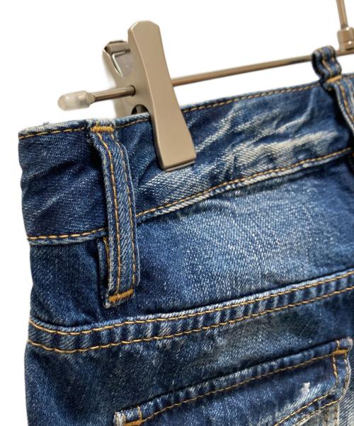DSQUARED2（ディースクエアード）DSQUARED2 (ディースクエアード) リペア加工デニムハーフパンツ インディゴ サイズ:38の古着・服飾アイテム