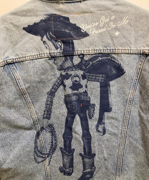 LEVI'S（リーバイス）LEVI'S (リーバイス) TOY STORY (トイストーリー) コラボType III デニムトラッカージャケット インディゴ サイズ:Ⅼの古着・服飾アイテム