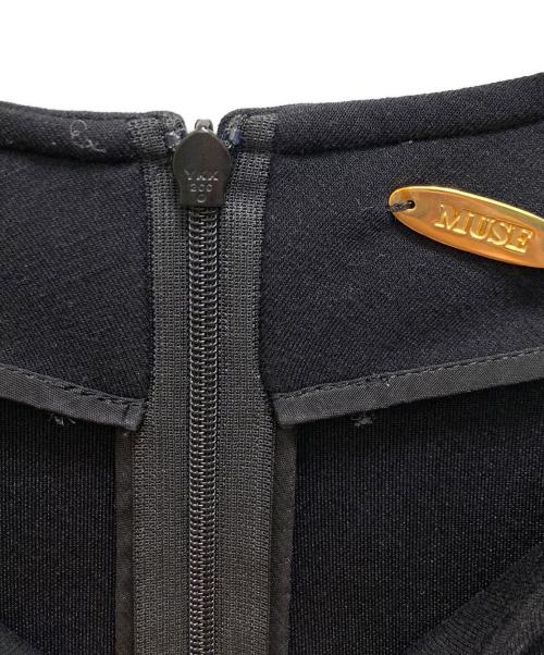 MUSE de Deuxieme Classe（ミューズ ドゥーズィエム クラス）MUSE de Deuxieme Classe (ミューズ ドゥーズィエム クラス) dumblefit クルーネック プルオーバー ブラック サイズ:Freeの古着・服飾アイテム