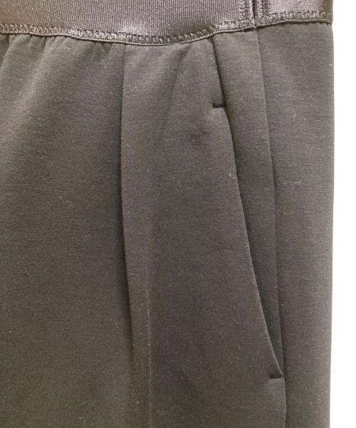 MUSE de Deuxieme Classe（ミューズ ドゥーズィエム クラス）MUSE de Deuxieme Classe (ミューズ ドゥーズィエム クラス) dumblefit タックパンツ ブラック サイズ:34の古着・服飾アイテム