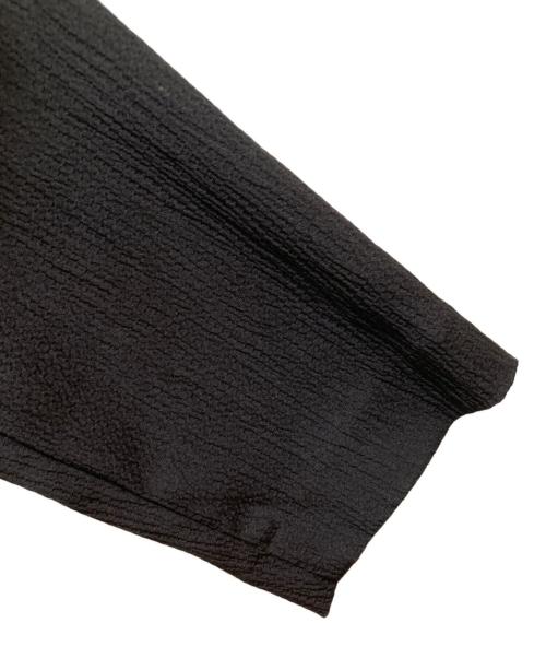 SHIPS any（シップスエニィ）SHIPS any (シップスエニィ) 〈洗濯機可能〉ラフ サテン フリルカラー ロングスリーブ ブラウス ブラック サイズ:Freeの古着・服飾アイテム