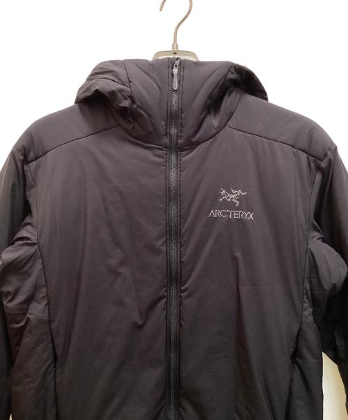ARC'TERYX（アークテリクス）ARC'TERYX (アークテリクス) アトム AR フーディ ブラック サイズ:Ｓの古着・服飾アイテム