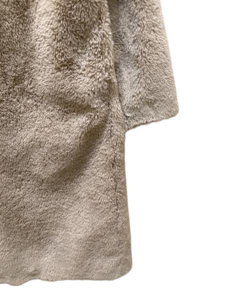 HERNO（ヘルノ）HERNO (ヘルノ) フェイクファーロングコート ベージュ サイズ:38の古着・服飾アイテム