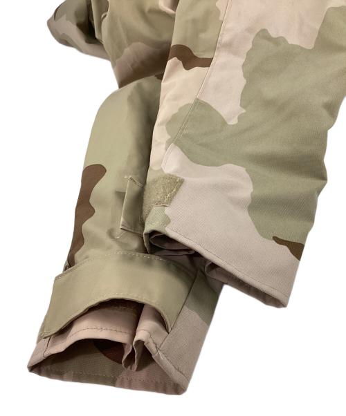 US ARMY（ユーエスアーミー）US ARMY (ユーエスアーミー) エクワックス GEN1 ゴアテックス パーカ ベージュ サイズ:MEDIUM-REGULARの古着・服飾アイテム