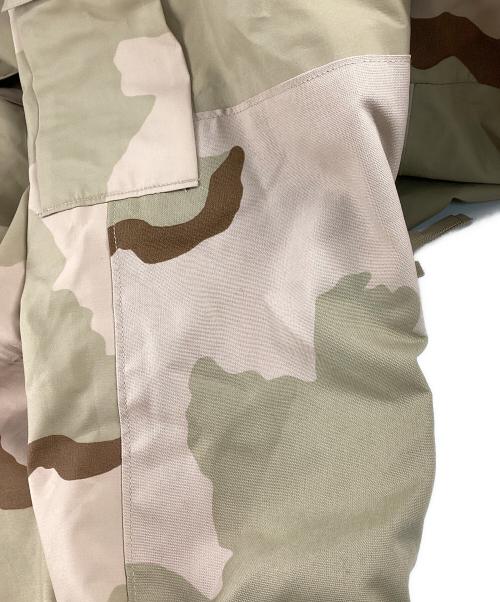 US ARMY（ユーエスアーミー）US ARMY (ユーエスアーミー) エクワックス GEN1 ゴアテックス パーカ ベージュ サイズ:MEDIUM-REGULARの古着・服飾アイテム