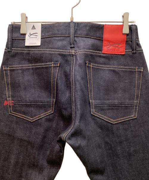 Denham（デンハム）Denham (デンハム) RAZOR MIJAKIV セルビッチデニムパンツ インディゴ サイズ: W30 L32 未使用品の古着・服飾アイテム