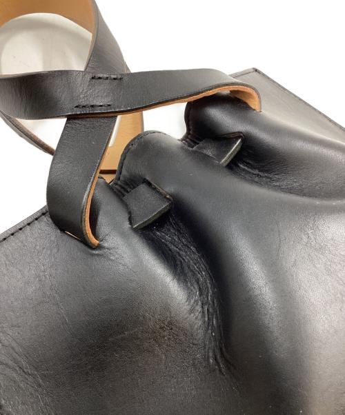MARROW（マロウ）marrow (マロウ) レザーハンドバッグ ブラックの古着・服飾アイテム