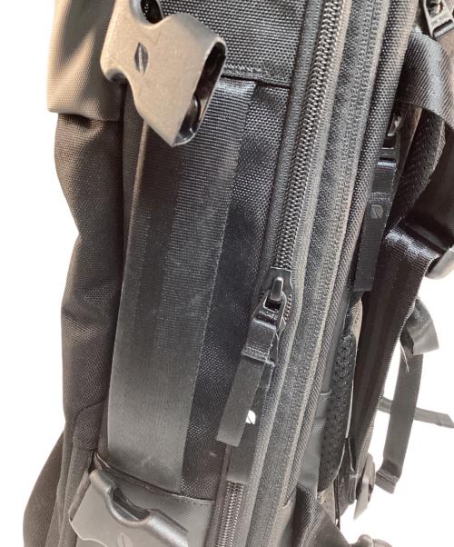 Incase（インケース）Incase (インケース) 2WAYトラベルパック ブラックの古着・服飾アイテム