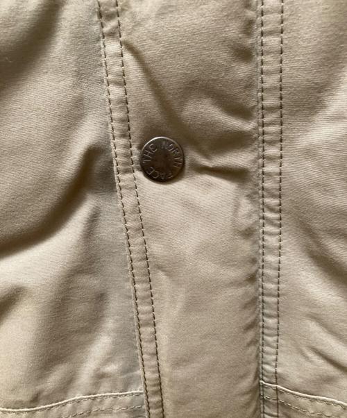 THE NORTH FACE（ザ ノース フェイス）THE NORTH FACE (ザ ノース フェイス) マウンテンダウンジャケット カーキ サイズ:Ｍの古着・服飾アイテム