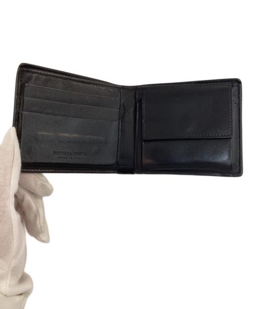 BOTTEGA VENETA（ボッテガベネタ）BOTTEGA VENETA (ボッテガベネタ) カセット 2つ折り財布 ブラックの古着・服飾アイテム