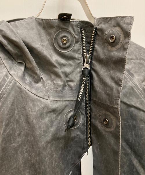 C.P COMPANY（シーピーカンパニー）C.P COMPANY (シーピーカンパニー) TOOB TWO コーティング加工ゴーグルジャケット グレー(RAVEN) サイズ:Ⅼの古着・服飾アイテム
