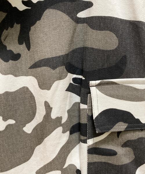 A FEW GOOD KIDS（アフューグッドキッズ）A FEW GOOD KIDS (アフューグッドキッズ) CAMO CARGO TROUSERS ブラック サイズ:XLの古着・服飾アイテム