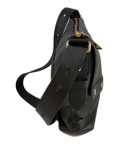 MARC JACOBS（マークジェイコブズ）MARC JACOBS (マークジェイコブズ) スタッズレザーショルダーバッグ ブラックの古着・服飾アイテム