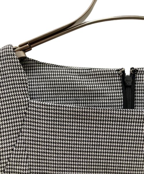 CELFORD（セルフォード）CELFORD (セルフォード) トリプルクロスワンピース グレー サイズ:38の古着・服飾アイテム