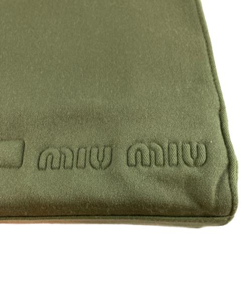 MIU MIU（ミュウミュウ）MIU MIU (ミュウミュウ) ラバーハンドル エンボスロゴ トートバッグ グリーンの古着・服飾アイテム