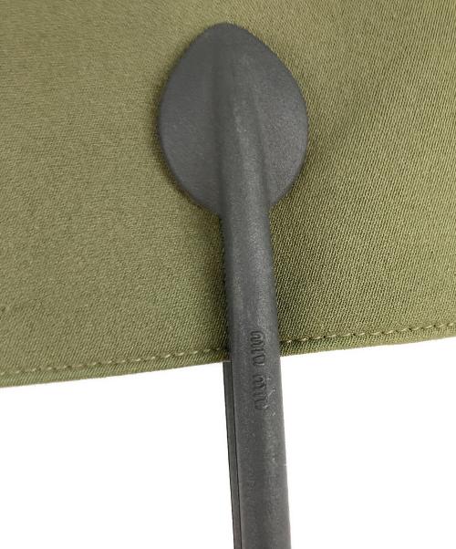 MIU MIU（ミュウミュウ）MIU MIU (ミュウミュウ) ラバーハンドル エンボスロゴ トートバッグ グリーンの古着・服飾アイテム