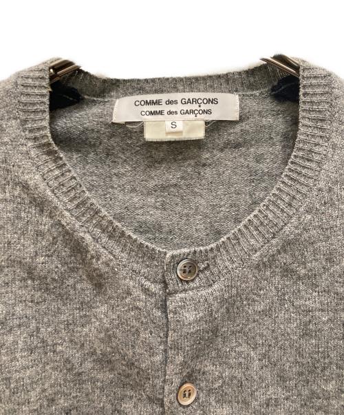 COMME des GARCONS COMME des GARCONS（コムデギャルソン コムデギャルソン）COMME des GARCONS COMME des GARCONS (コムデギャルソン コムデギャルソン) マルチカラー切替カーディガン グレー サイズ:Sの古着・服飾アイテム