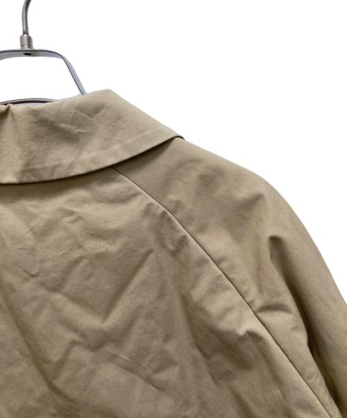 YAECA（ヤエカ）YAECA (ヤエカ) 中綿ロングステンカラーコート ベージュ サイズ:Ⅼの古着・服飾アイテム