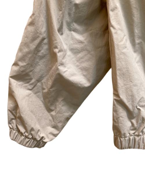 THE NORTH FACE（ザ ノース フェイス）THE NORTH FACE (ザ ノース フェイス) エンライドトラックジャケット ベージュ サイズ:Ⅼの古着・服飾アイテム