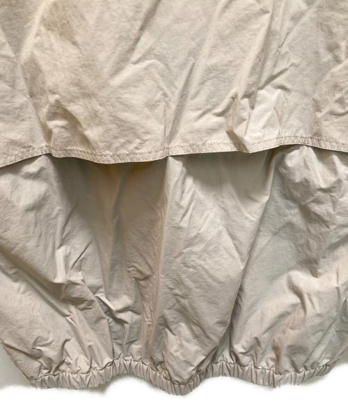 THE NORTH FACE（ザ ノース フェイス）THE NORTH FACE (ザ ノース フェイス) エンライドトラックジャケット ベージュ サイズ:Ⅼの古着・服飾アイテム