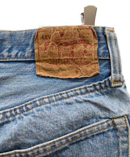 LEVI'S（リーバイス）LEVI'S (リーバイス) ヴィンテージ501デニムパンツ ブルー サイズ:W31×L36の古着・服飾アイテム