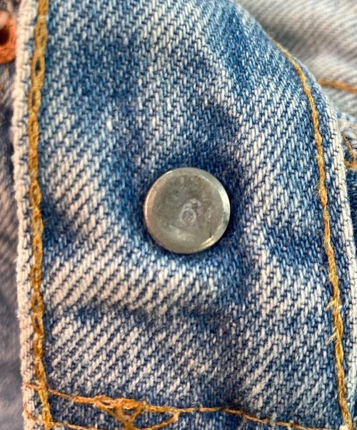 LEVI'S（リーバイス）LEVI'S (リーバイス) ヴィンテージ501デニムパンツ ブルー サイズ:W31×L36の古着・服飾アイテム