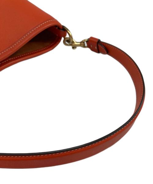 COACH（コーチ）COACH (コーチ) ダコタ バケット バッグ 16 2WAYショルダーバッグ オレンジの古着・服飾アイテム