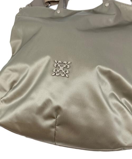 russet（ラシット）russet (ラシット) クラウズナイロン2WAYトートバッグ グレーの古着・服飾アイテム