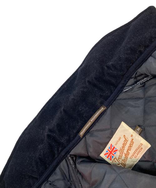 Traditional Weatherwear（トラディショナルウェザーウェア）Traditional Weatherwear (トラディショナルウェザーウェア) ストライプウールキルティングジャケット ネイビー サイズ:36の古着・服飾アイテム