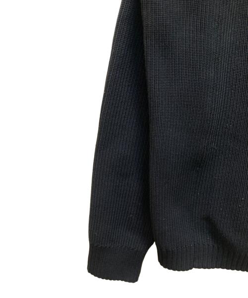 FRED PERRY（フレッドペリー）FRED PERRY (フレッドペリー) チルデン ストライプ Vネックニット ネイビー サイズ:Sの古着・服飾アイテム