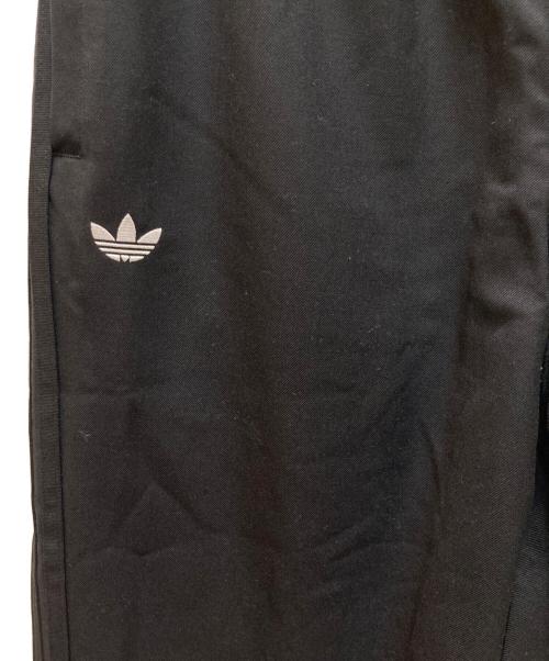adidas Originals（アディダスオリジナル）adidas Originals (アディダスオリジナル) everyone (エブリワン) TRACK PANT ブラック サイズ:Mの古着・服飾アイテム