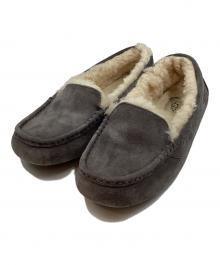 UGG（アグ）の古着「アンスレー モカシンシューズ」｜グレー