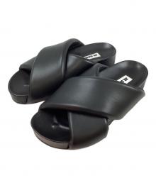 JIL SANDER（ジルサンダー）の古着「パデッド クロスストラップ スライドサンダル」｜ブラック