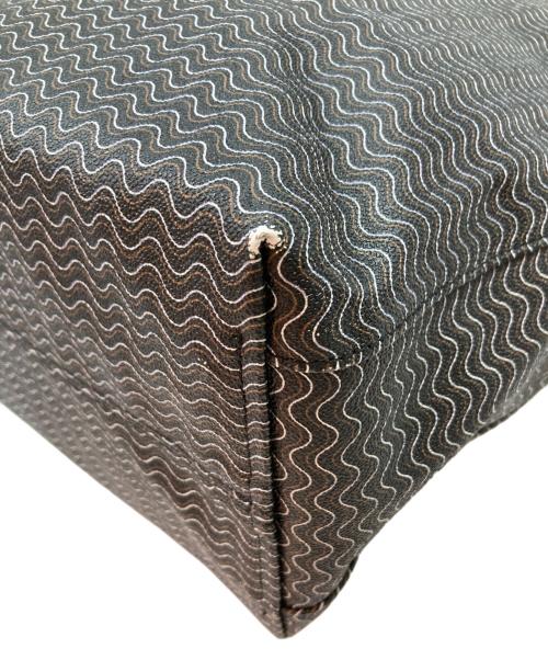 zanellato（ザネラート）zanellato (ザネラート) 波柄トートバッグ ブラックの古着・服飾アイテム