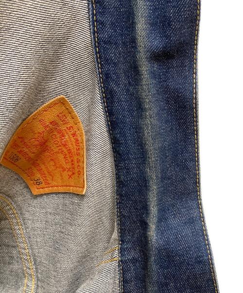 LEVI'S（リーバイス）LEVI'S (リーバイス) 90s 復刻1stデニムジャケット インディゴ サイズ:38の古着・服飾アイテム