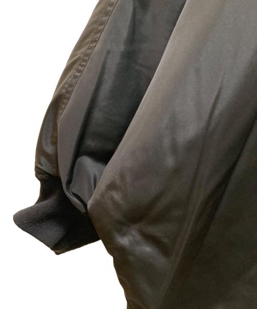 BEARDSLEY（ビアズリー）BEARDSLEY (ビアズリー) 中綿BIGポンチョコート ブラック サイズ:Freeの古着・服飾アイテム