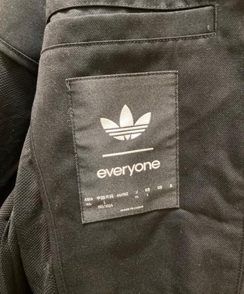 adidas（アディダス）adidas (アディダス) everyone (エブリワン) コラボトラックジャケット ブラック サイズ:XLの古着・服飾アイテム
