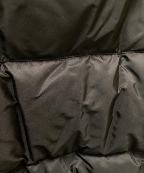 PRADA（プラダ）PRADA (プラダ) トライアングルロゴプレート ダウンジャケット ブラック サイズ:50の古着・服飾アイテム