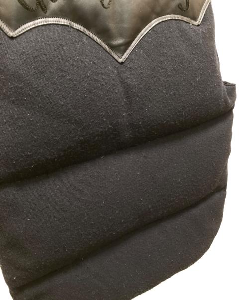 rocky mountain featherbed jackson wyoming（ロッキーマウンテン・フェザーベッド・ジャクソン・ワイオミング）rocky mountain featherbed jackson wyoming (ロッキーマウンテン・フェザーベッド・ジャクソン・ワイオミング) WACKO MARIA (ワコマリア) ベスト ブラック サイズ:38の古着・服飾アイテム