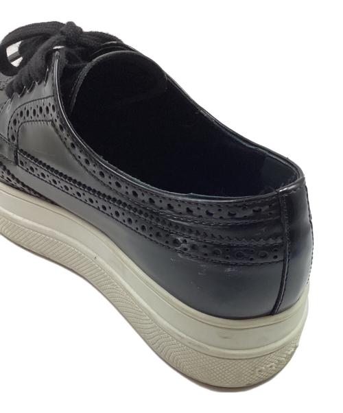 PRADA（プラダ）PRADA (プラダ) ウイングチップスニーカー ブラック サイズ:36の古着・服飾アイテム