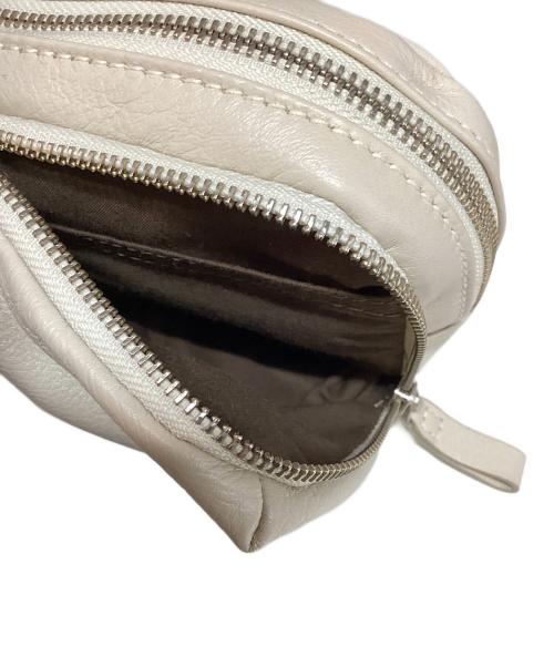 Daniel&Bob（ダニエル＆ボブ）Daniel&Bob (ダニエル＆ボブ) セカンドバッグ ホワイトの古着・服飾アイテム