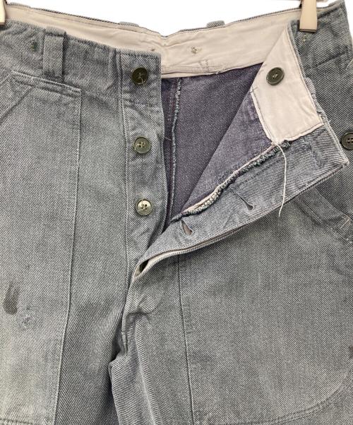 ヴィンテージ（ヴィンテージ）ヴィンテージ (ヴィンテージ) スイス軍ペインターパンツ グレー サイズ:40/74の古着・服飾アイテム